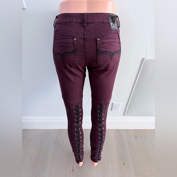 New Y2K Burgundy Maroon Jeans with Lace-Up Detail size 25